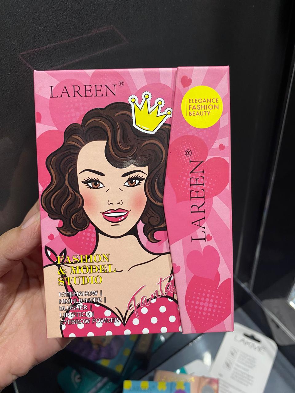 LAREEN-5 in 1 kit | eyeshadow, highlighter ,blusher, lipstick, eyebrow powder